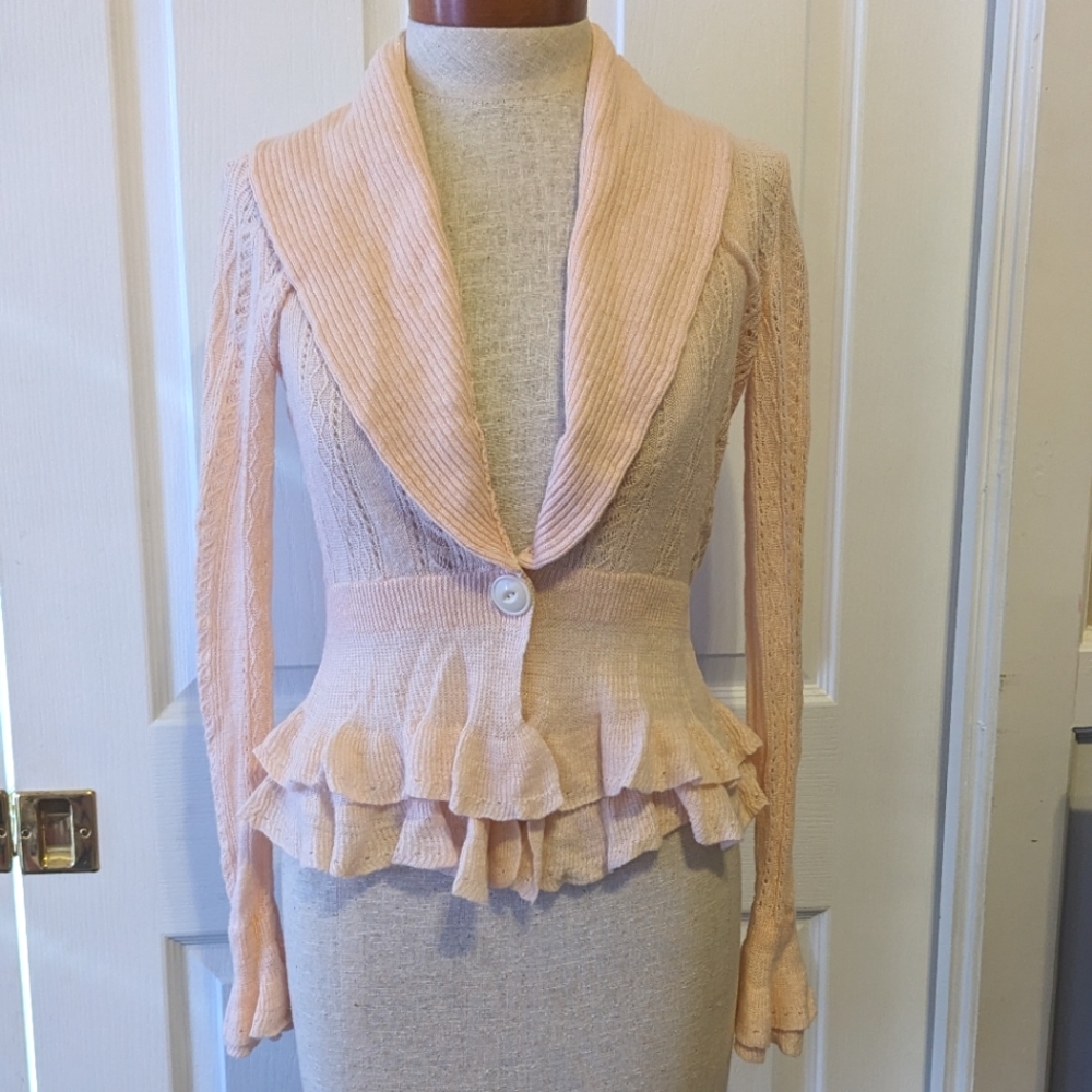 Pink linen vintage Ralph Lauren cardigan with ruffles